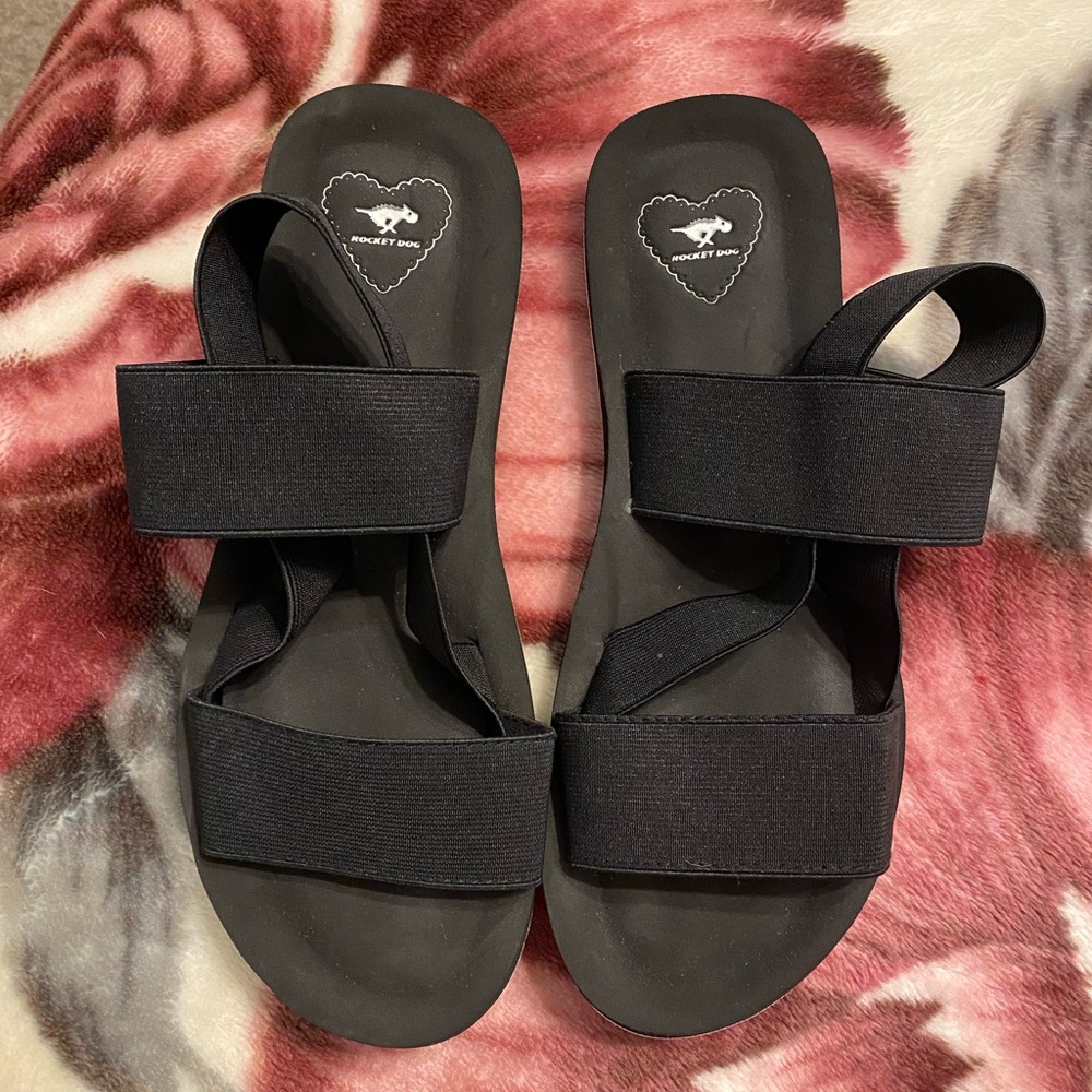 Rocket Dog slingshot sandals